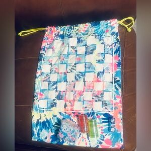 Lilly Pulitzer nwot drawstring game backpack